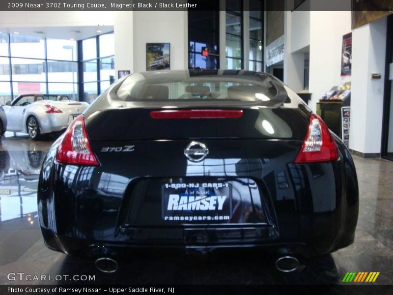 Magnetic Black / Black Leather 2009 Nissan 370Z Touring Coupe