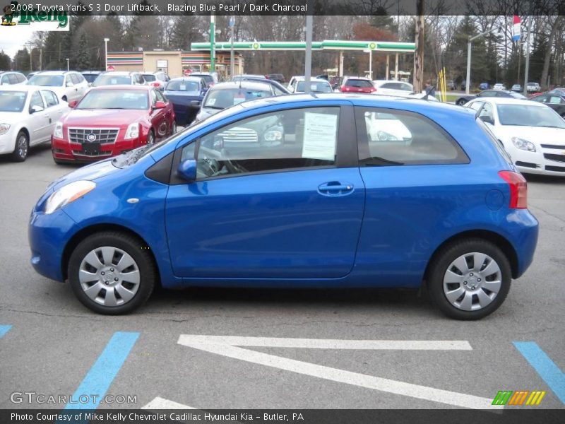 Blazing Blue Pearl / Dark Charcoal 2008 Toyota Yaris S 3 Door Liftback