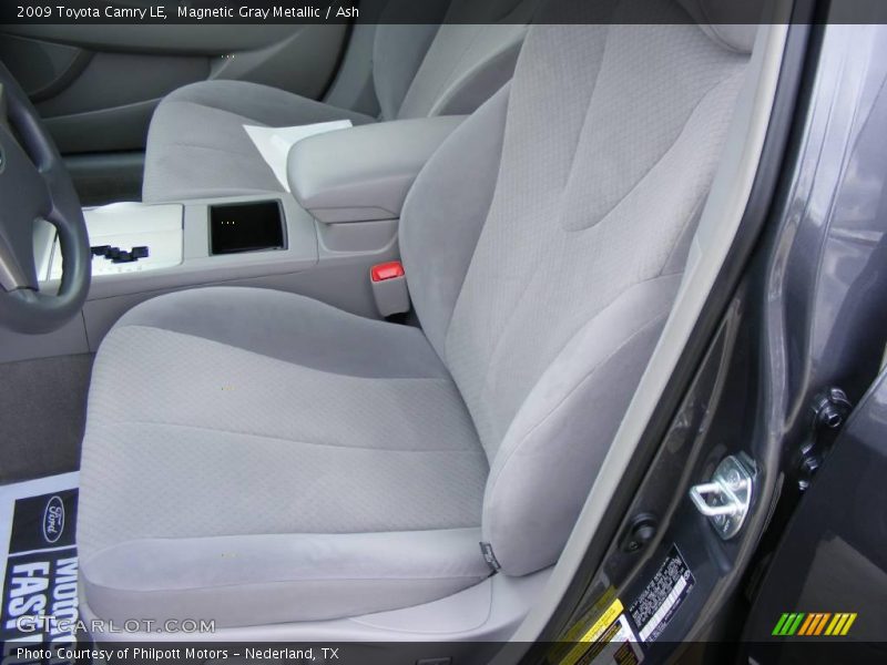Magnetic Gray Metallic / Ash 2009 Toyota Camry LE