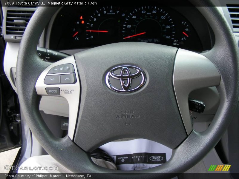 Magnetic Gray Metallic / Ash 2009 Toyota Camry LE