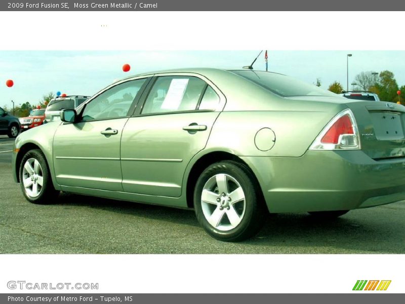 Moss Green Metallic / Camel 2009 Ford Fusion SE