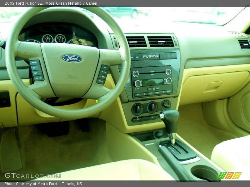 Moss Green Metallic / Camel 2009 Ford Fusion SE