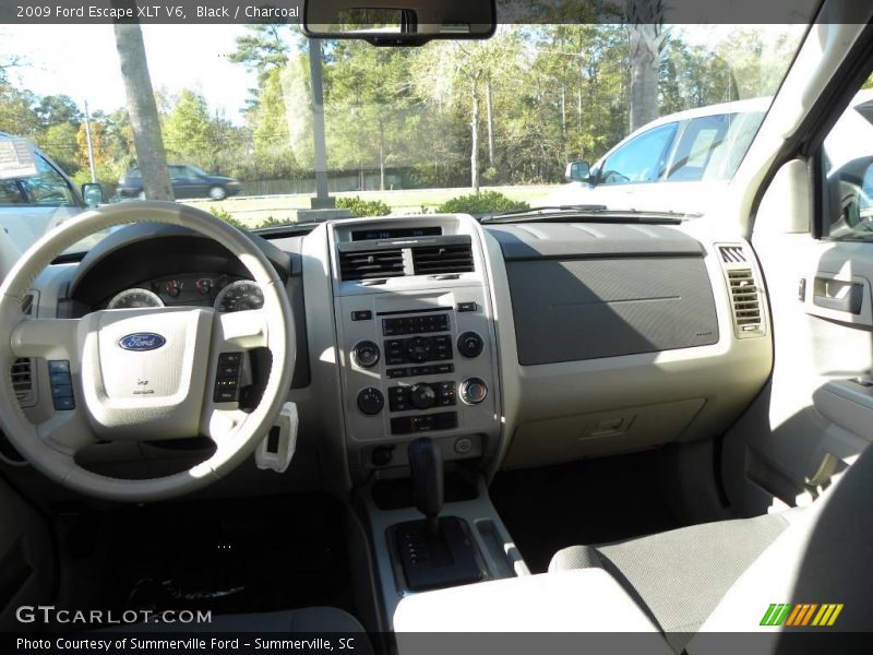 Black / Charcoal 2009 Ford Escape XLT V6