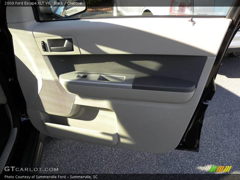 Black / Charcoal 2009 Ford Escape XLT V6