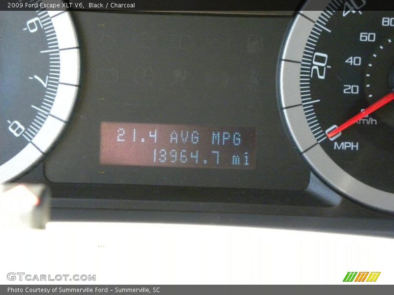 Black / Charcoal 2009 Ford Escape XLT V6