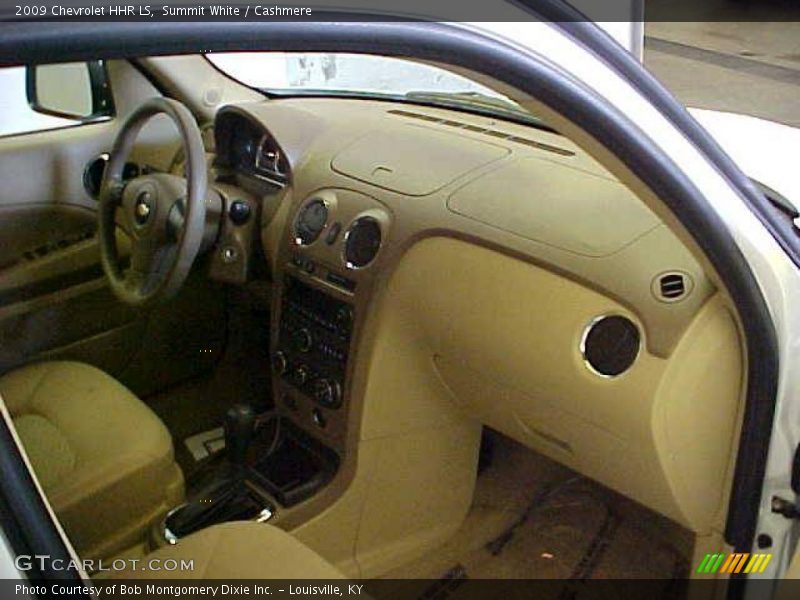 Summit White / Cashmere 2009 Chevrolet HHR LS