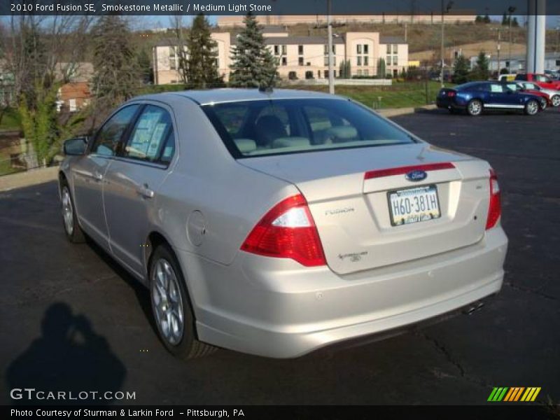 Smokestone Metallic / Medium Light Stone 2010 Ford Fusion SE