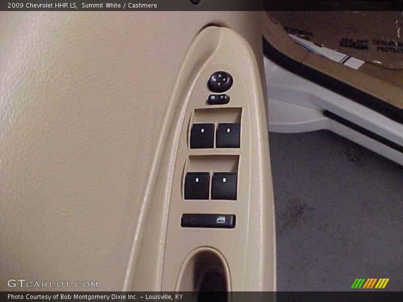 Summit White / Cashmere 2009 Chevrolet HHR LS