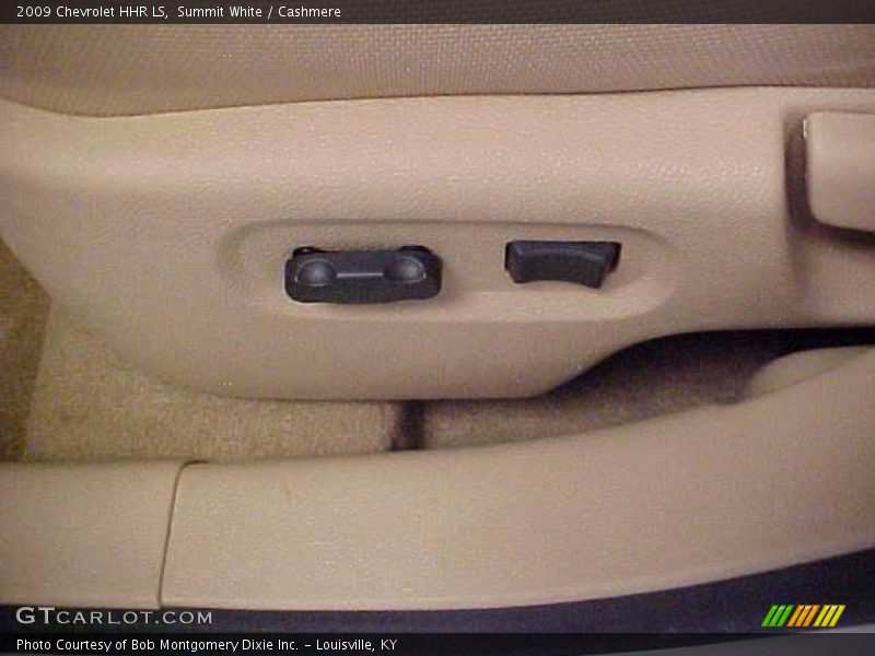 Summit White / Cashmere 2009 Chevrolet HHR LS