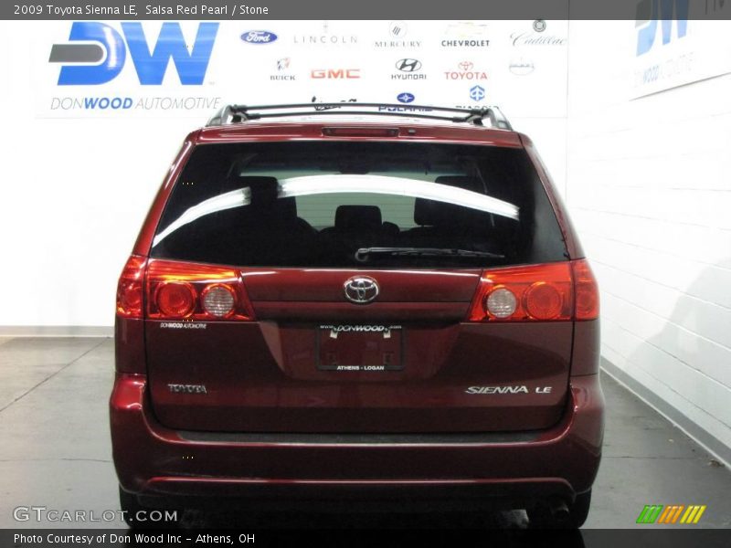 Salsa Red Pearl / Stone 2009 Toyota Sienna LE