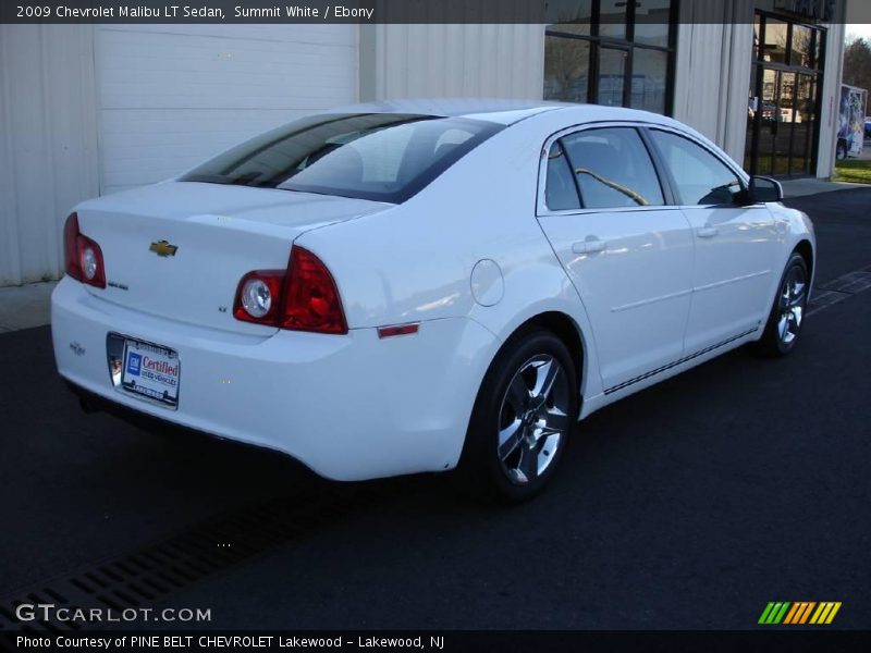 Summit White / Ebony 2009 Chevrolet Malibu LT Sedan