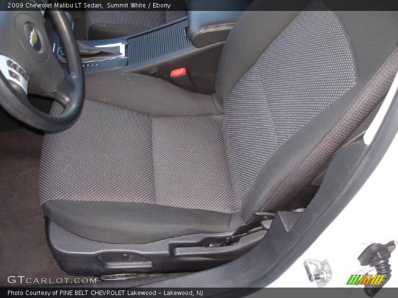 Summit White / Ebony 2009 Chevrolet Malibu LT Sedan