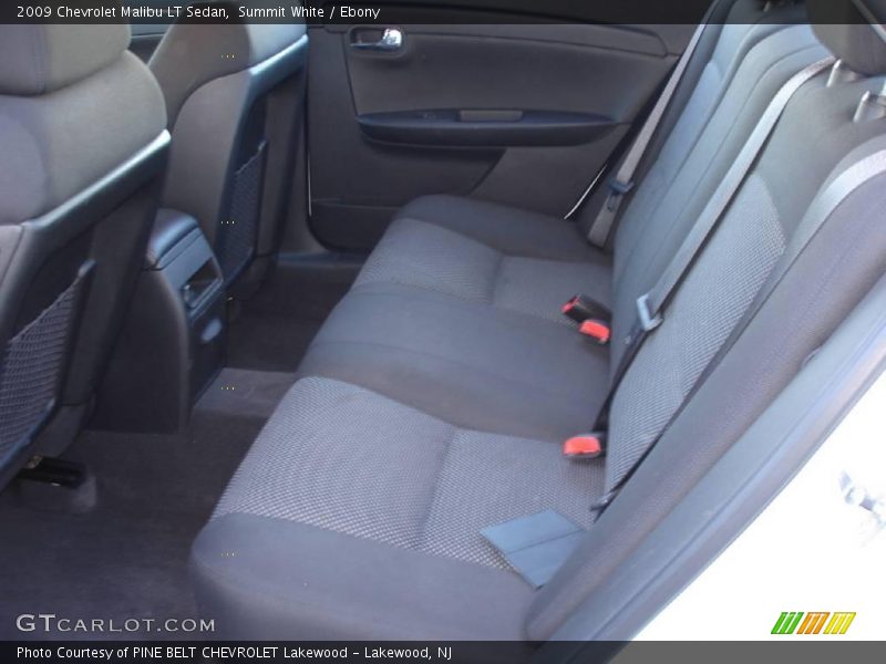 Summit White / Ebony 2009 Chevrolet Malibu LT Sedan