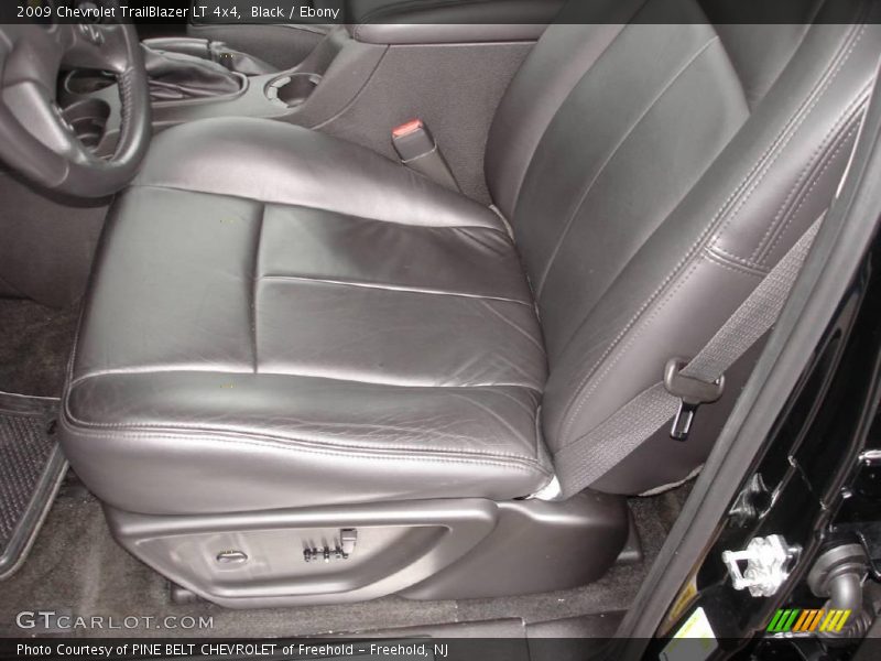 Black / Ebony 2009 Chevrolet TrailBlazer LT 4x4