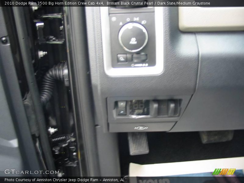 Brilliant Black Crystal Pearl / Dark Slate/Medium Graystone 2010 Dodge Ram 3500 Big Horn Edition Crew Cab 4x4