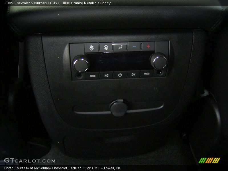 Blue Granite Metallic / Ebony 2009 Chevrolet Suburban LT 4x4