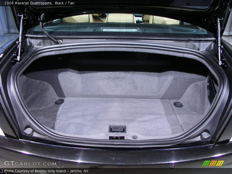Black / Tan 2006 Maserati Quattroporte