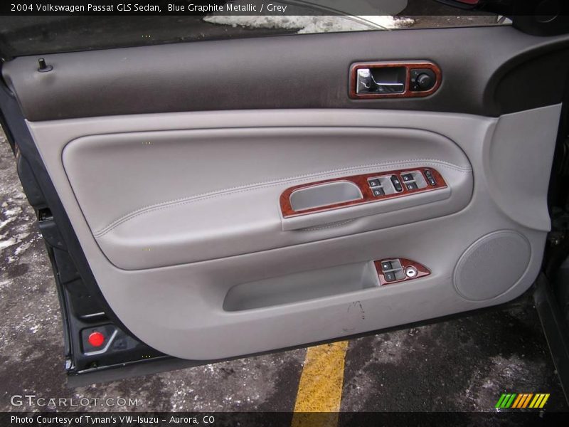 Blue Graphite Metallic / Grey 2004 Volkswagen Passat GLS Sedan