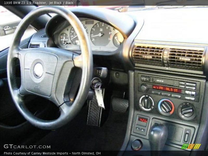 Jet Black / Black 1998 BMW Z3 1.9 Roadster