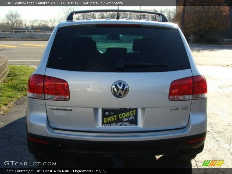 Reflex Silver Metallic / Anthracite 2006 Volkswagen Touareg V10 TDI