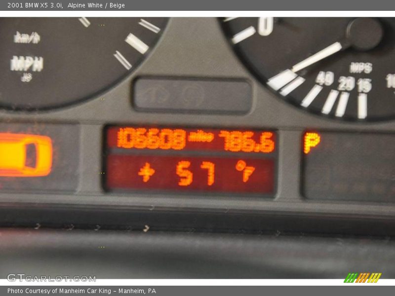 Alpine White / Beige 2001 BMW X5 3.0i
