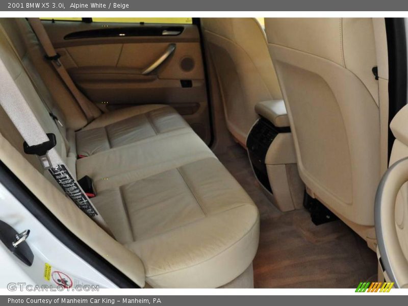 Alpine White / Beige 2001 BMW X5 3.0i