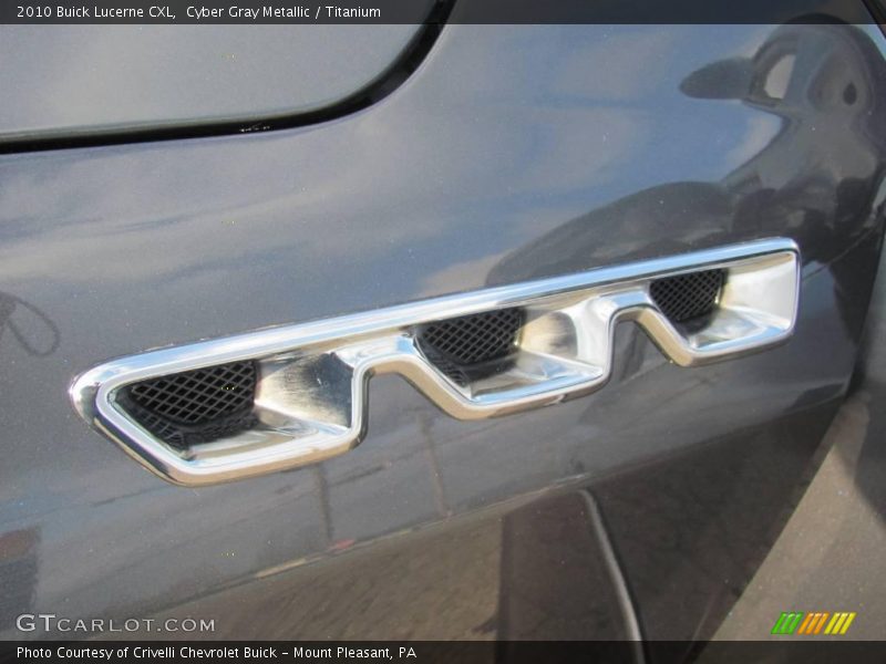 Cyber Gray Metallic / Titanium 2010 Buick Lucerne CXL