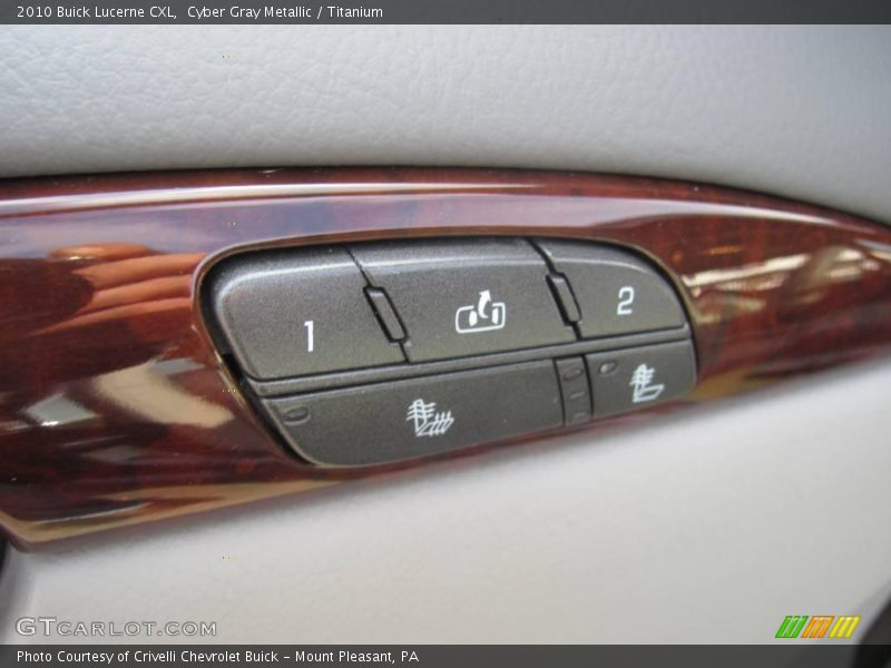 Cyber Gray Metallic / Titanium 2010 Buick Lucerne CXL