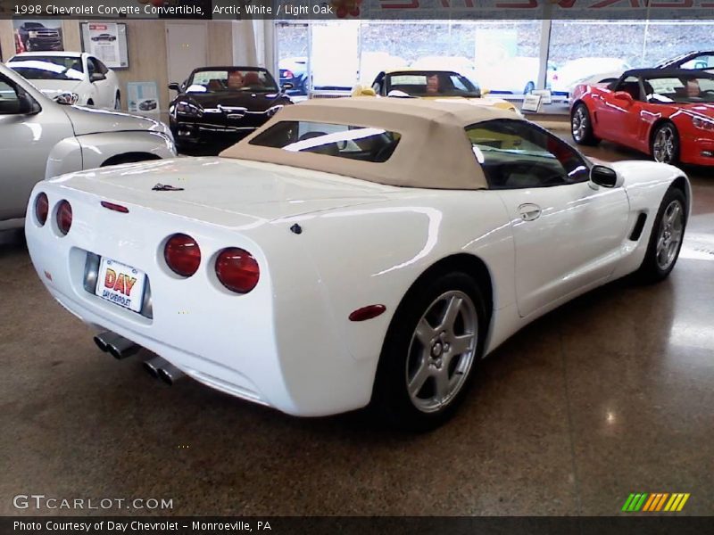 Arctic White / Light Oak 1998 Chevrolet Corvette Convertible