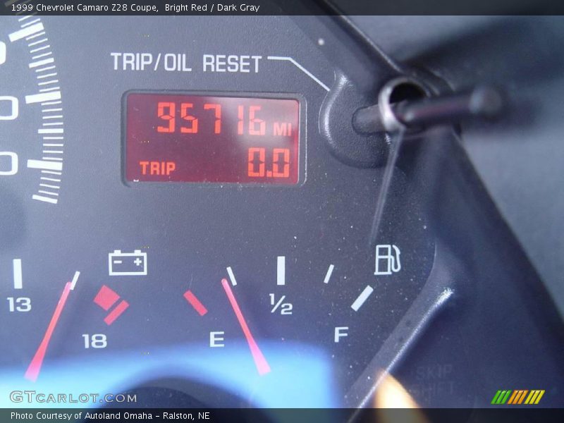 Bright Red / Dark Gray 1999 Chevrolet Camaro Z28 Coupe