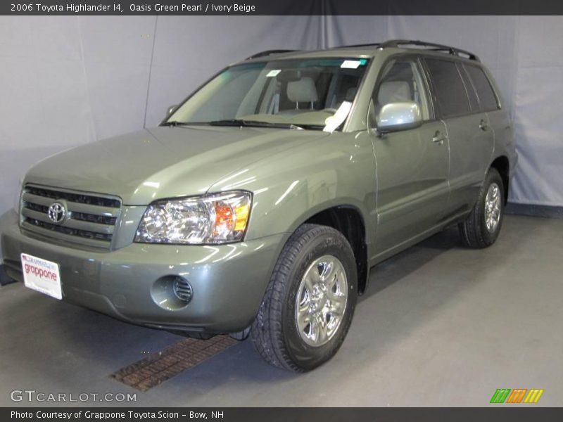 Oasis Green Pearl / Ivory Beige 2006 Toyota Highlander I4