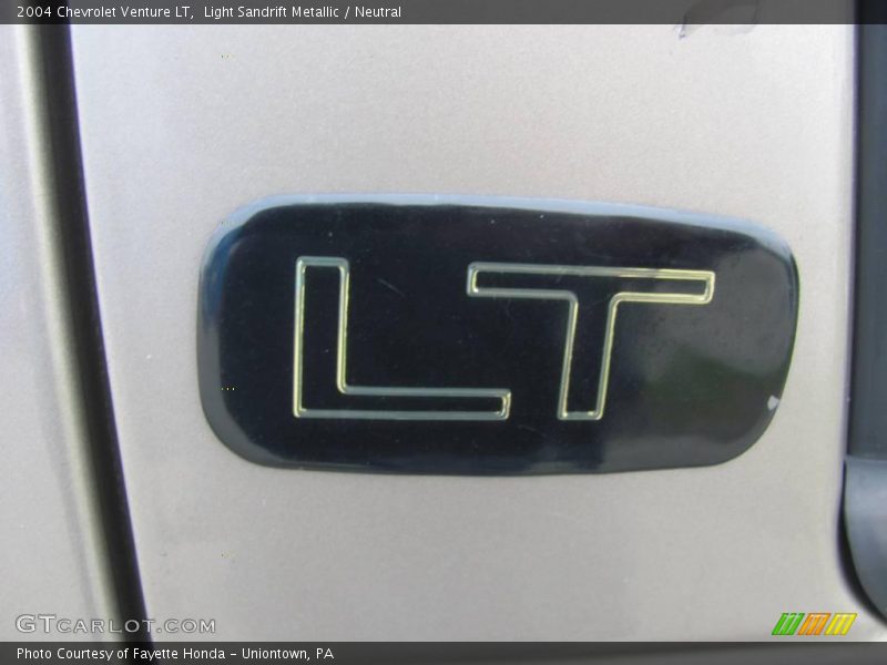Light Sandrift Metallic / Neutral 2004 Chevrolet Venture LT
