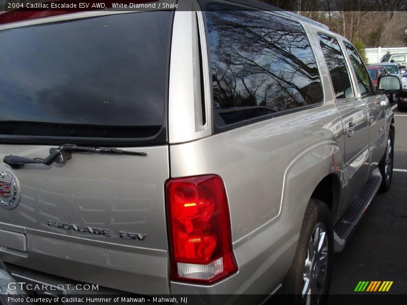 White Diamond / Shale 2004 Cadillac Escalade ESV AWD