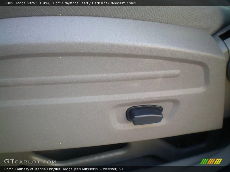 Light Graystone Pearl / Dark Khaki/Medium Khaki 2009 Dodge Nitro SLT 4x4