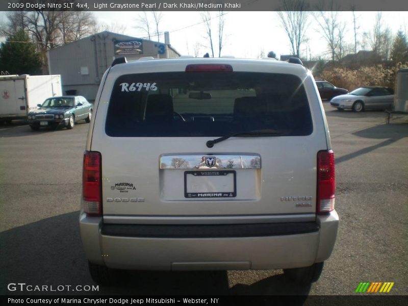 Light Graystone Pearl / Dark Khaki/Medium Khaki 2009 Dodge Nitro SLT 4x4