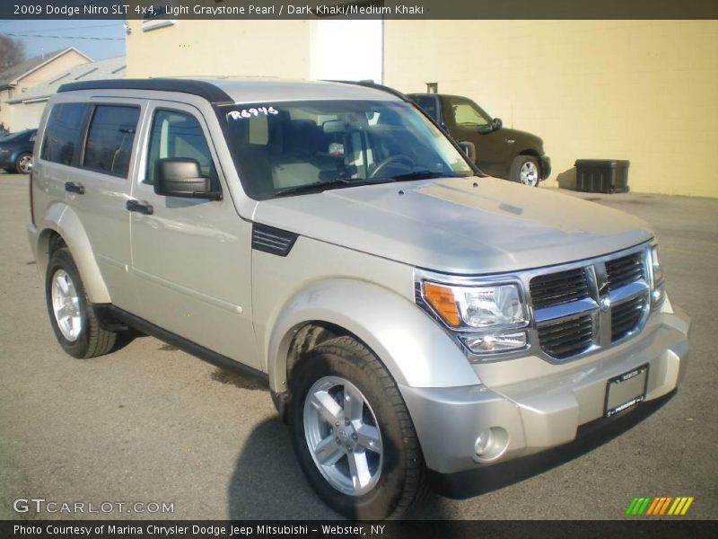 Light Graystone Pearl / Dark Khaki/Medium Khaki 2009 Dodge Nitro SLT 4x4