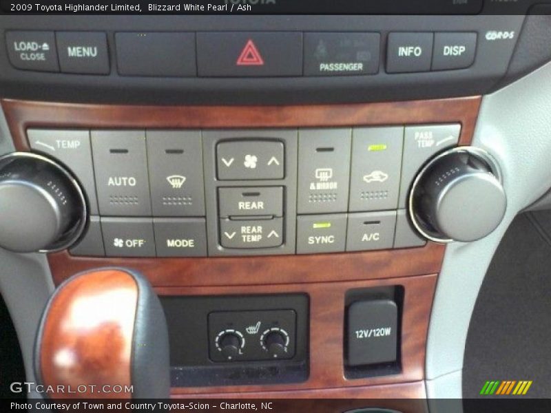 Blizzard White Pearl / Ash 2009 Toyota Highlander Limited