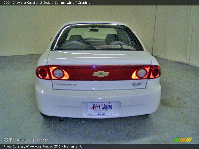 Summit White / Graphite 2004 Chevrolet Cavalier LS Sedan