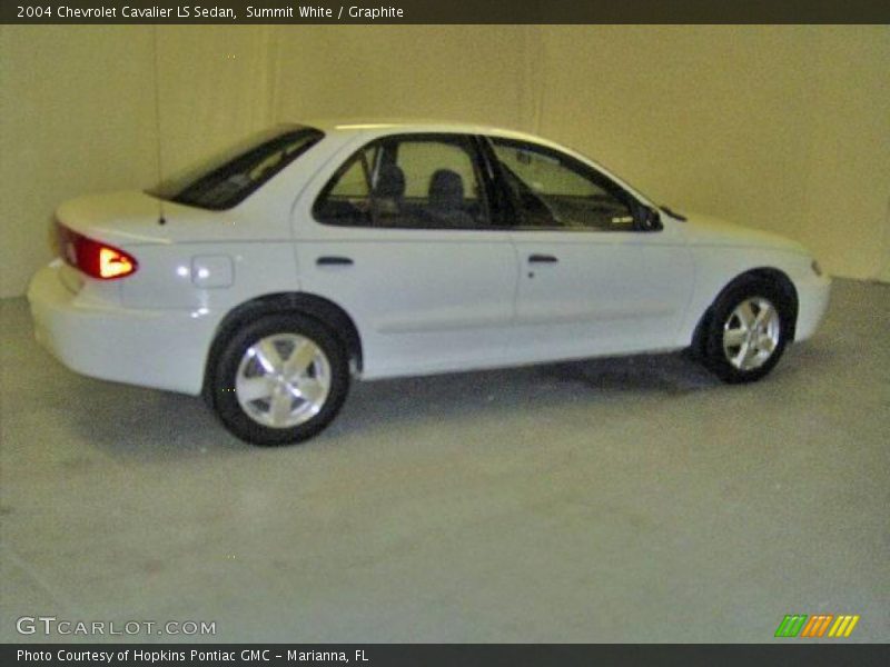 Summit White / Graphite 2004 Chevrolet Cavalier LS Sedan