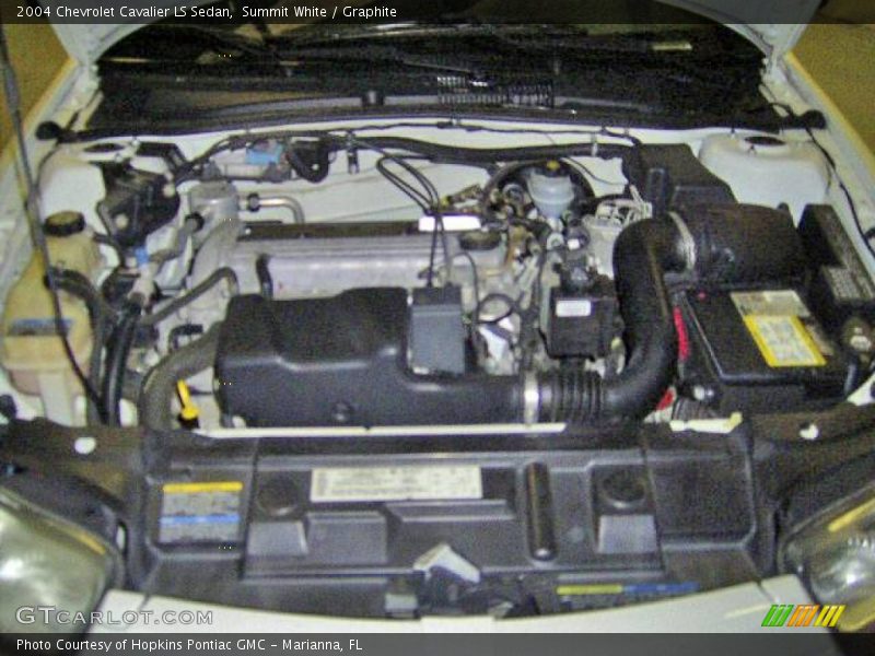 Summit White / Graphite 2004 Chevrolet Cavalier LS Sedan