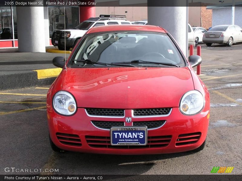 Flame Red / Dark Slate Gray 2005 Dodge Neon SE