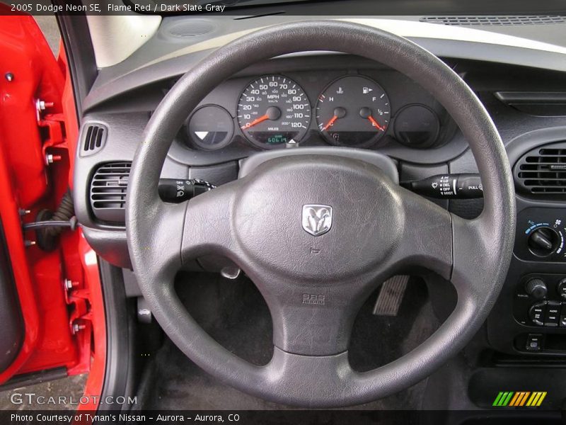 Flame Red / Dark Slate Gray 2005 Dodge Neon SE