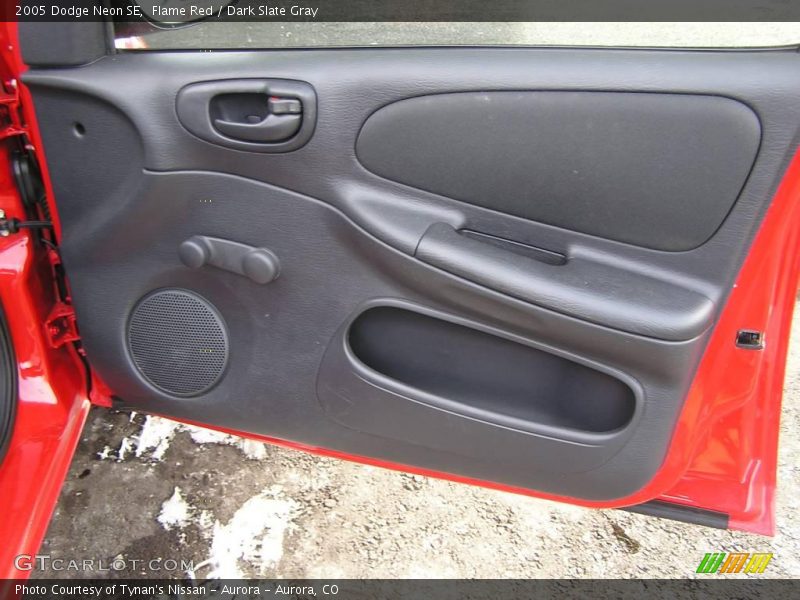 Flame Red / Dark Slate Gray 2005 Dodge Neon SE