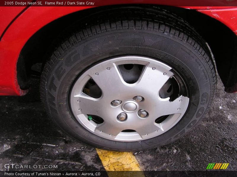 Flame Red / Dark Slate Gray 2005 Dodge Neon SE