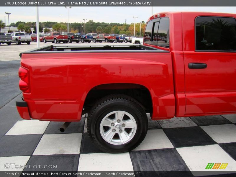 Flame Red / Dark Slate Gray/Medium Slate Gray 2008 Dodge Dakota SLT Crew Cab