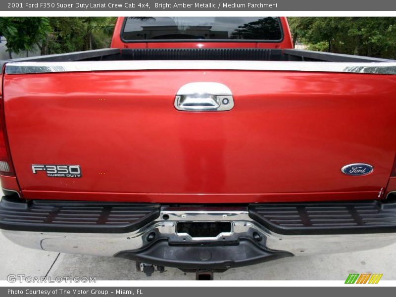 Bright Amber Metallic / Medium Parchment 2001 Ford F350 Super Duty Lariat Crew Cab 4x4