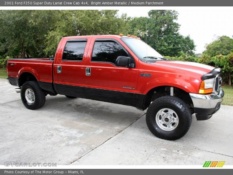 Bright Amber Metallic / Medium Parchment 2001 Ford F350 Super Duty Lariat Crew Cab 4x4