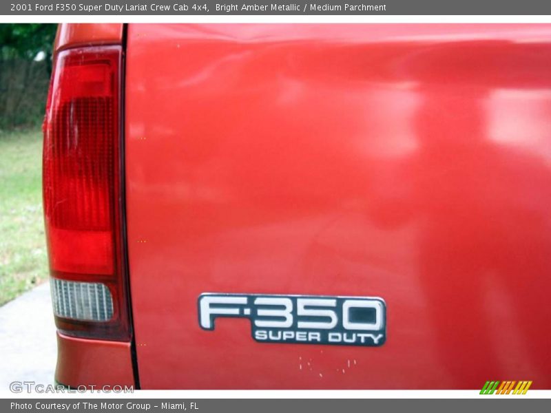 Bright Amber Metallic / Medium Parchment 2001 Ford F350 Super Duty Lariat Crew Cab 4x4