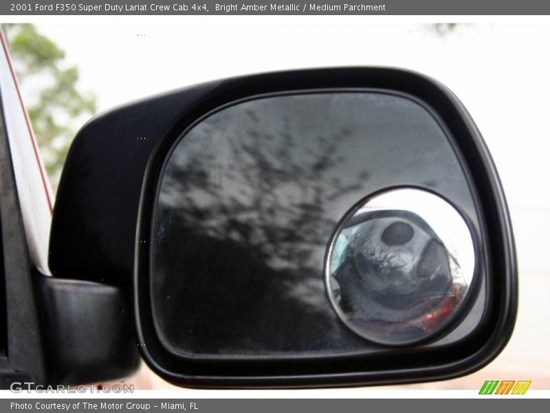 Bright Amber Metallic / Medium Parchment 2001 Ford F350 Super Duty Lariat Crew Cab 4x4