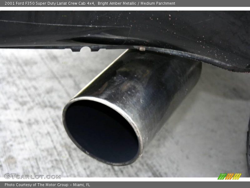 Bright Amber Metallic / Medium Parchment 2001 Ford F350 Super Duty Lariat Crew Cab 4x4